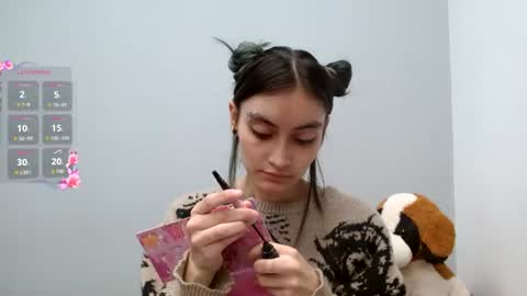 Snapshot of naomi_unu chatting on 07.23.26 Naomi online show from 07.23.26