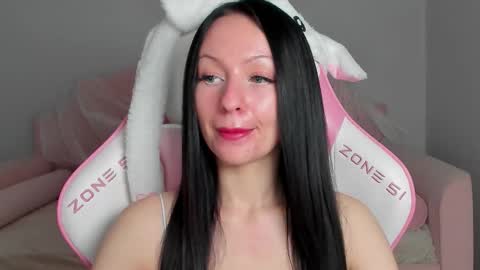 Naomi online show from 11.28.25