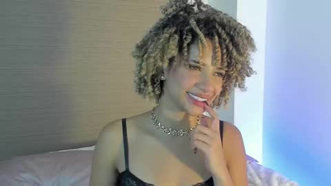 naomidawson online show from 03.10.26