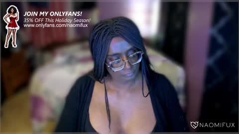 Snapshot of naomifux chatting on 12.16.24 Naomi online show from 12.16.24