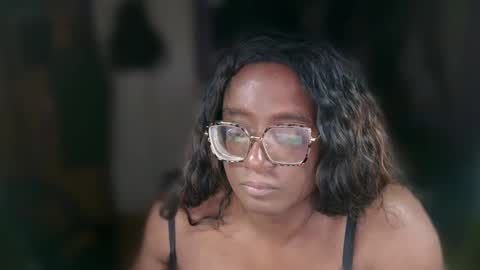 Snapshot of naomifux chatting on 01.22.25 Naomi online show from 01.22.25