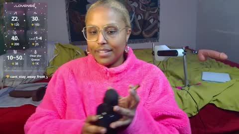 Snapshot of naomigiirl6 chatting on 12.26.24 Naomigiirl6 online show from 12.26.24