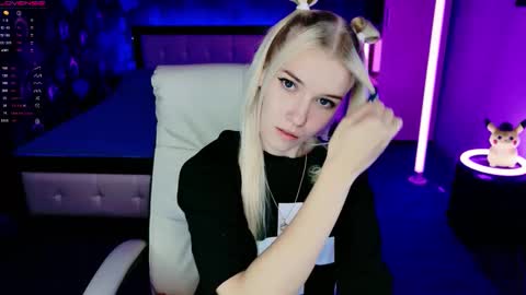 naomihita online show from 11.02.25