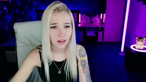 naomihita online show from 11.06.25