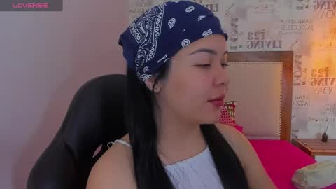 Naomi  online show from 12.05.24