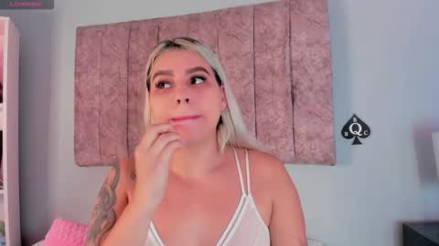 Laura  online show from 10.17.25