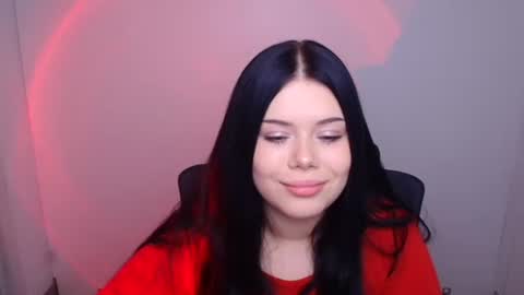 Naomi online show from 10.06.25