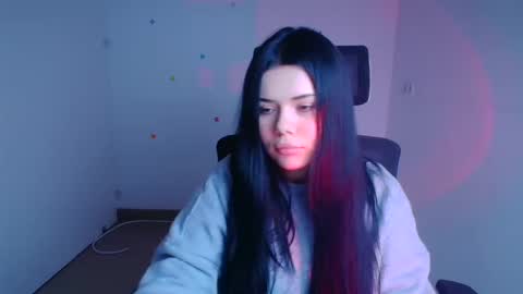 Naomi online show from 10.09.25