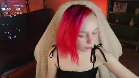 Snapshot of naomiyoru chatting on 01.31.26 Naomi online show from 01.31.26