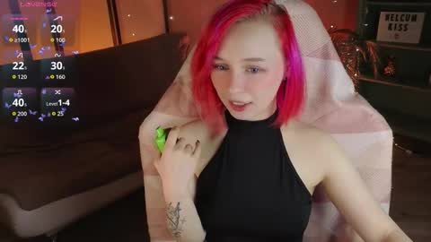 Snapshot of naomiyoru chatting on 02.08.26 Naomi online show from 02.08.26