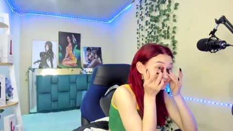 naomy online show from 02.18.25