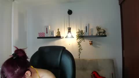Snapshot of naomy_stanley_ chatting on 06.21.26 naomy_stanley_ online show from 06.21.26