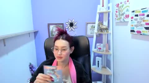 Snapshot of naomy_stanley_ chatting on 07.16.26 naomy_stanley_ online show from 07.16.26