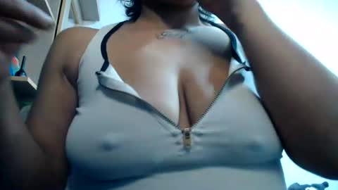 naomylux1 online show from 06.28.26