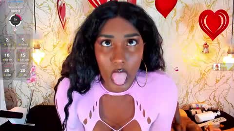 Naomy online show from 04.27.26