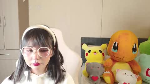 Snapshot of naree_masaki chatting on 11.07.25 Naree online show from 11.07.25