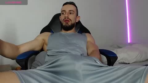 Snapshot of nassh_18 chatting on 02.05.25 nassh_18 online show from 02.05.25