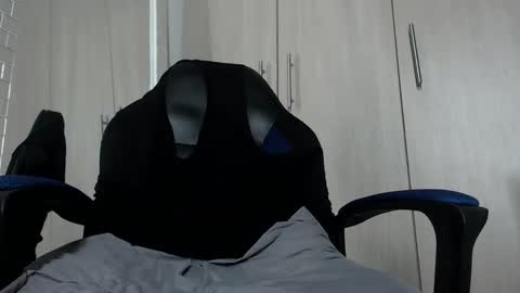 Snapshot of nassh_18 chatting on 09.11.25 nassh_18 online show from 09.11.25