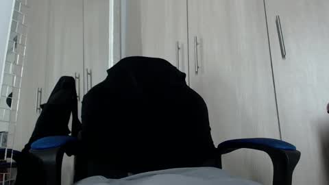 Snapshot of nassh_18 chatting on 10.16.25 nassh_18 online show from 10.16.25