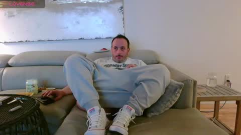 nassobout online show from 01.30.25