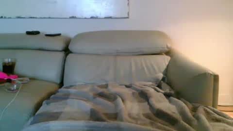 nassobout online show from 12.05.25