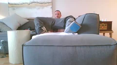 nassobout online show from 04.10.26