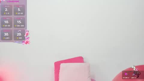 Snapshot of nassty_slutty chatting on 10.15.25 Tanisha online show from 10.15.25