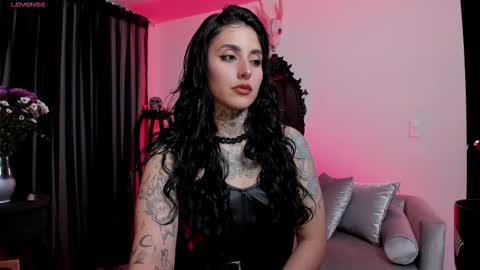 Goddess Alice online show from 11.21.25