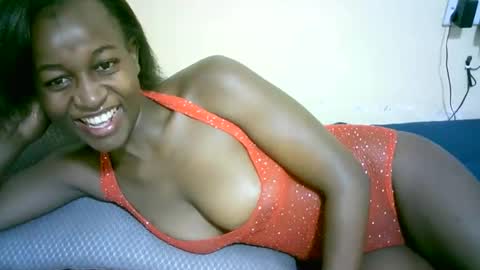 Snapshot of nastyafrika chatting on 09.30.25 Marie online show from 09.30.25