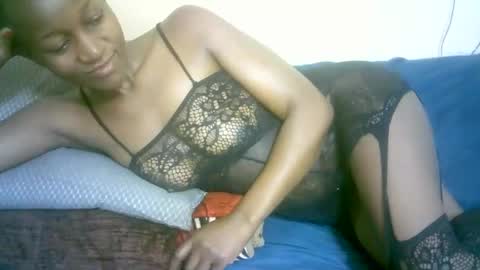 Snapshot of nastyafrika chatting on 10.10.25 Marie online show from 10.10.25