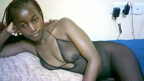 Snapshot of nastyafrika chatting on 11.15.25 Marie online show from 11.15.25