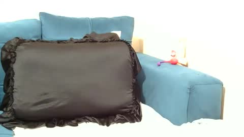 Snapshot of nastybella_1 chatting on 10.28.25 Bella online show from 10.28.25