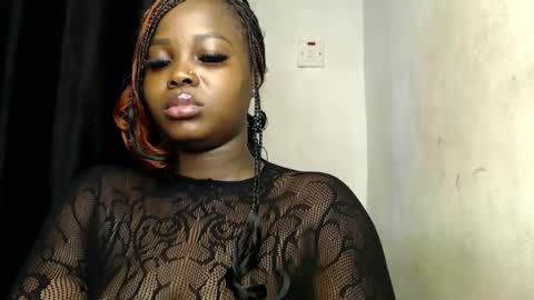 Snapshot of nastydoll9 chatting on 10.02.25 nastydoll9 online show from 10.02.25