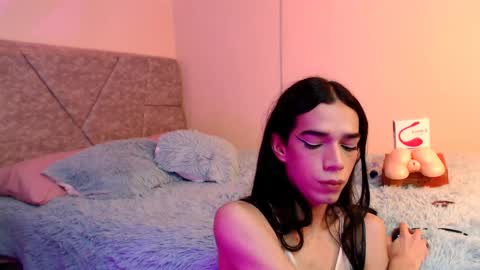 Snapshot of nastyfantasy1 chatting on 12.20.24 Desiree online show from 12.20.24