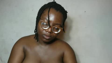 Snapshot of nastyhairy7 chatting on 09.27.25 nastyhairy7 online show from 09.27.25