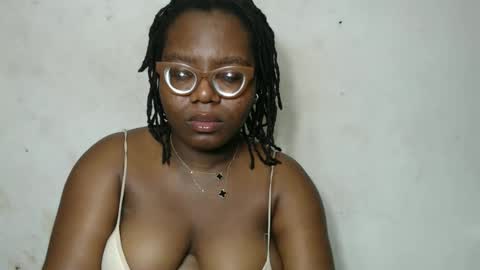 Snapshot of nastyhairy7 chatting on 09.30.25 nastyhairy7 online show from 09.30.25