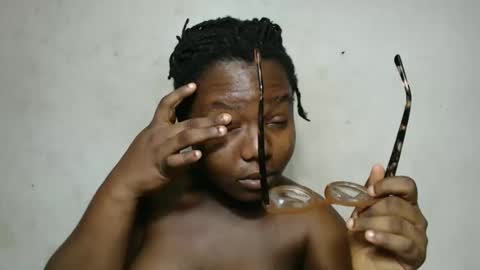 Snapshot of nastyhairy7 chatting on 10.13.25 nastyhairy7 online show from 10.13.25