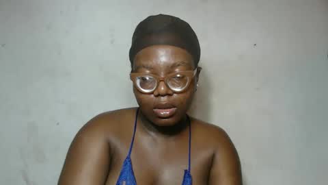 Snapshot of nastyhairy7 chatting on 10.14.25 nastyhairy7 online show from 10.14.25