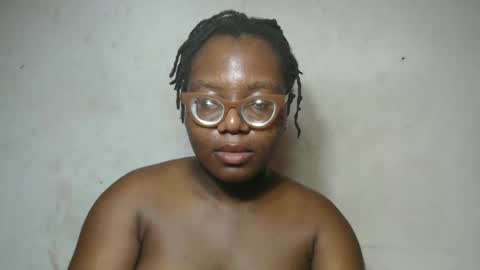 Snapshot of nastyhairy7 chatting on 10.19.25 nastyhairy7 online show from 10.19.25