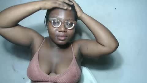 Snapshot of nastyhairy7 chatting on 10.20.25 nastyhairy7 online show from 10.20.25