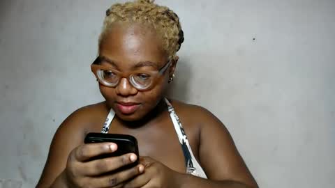 Snapshot of nastyhairy7 chatting on 10.30.25 nastyhairy7 online show from 10.30.25