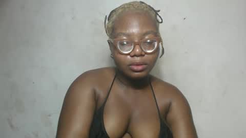 Snapshot of nastyhairy7 chatting on 11.01.25 nastyhairy7 online show from 11.01.25