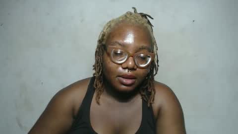 Snapshot of nastyhairy7 chatting on 11.02.25 nastyhairy7 online show from 11.02.25