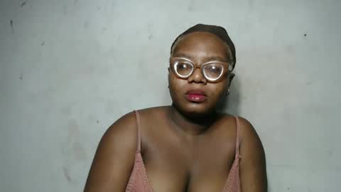 Snapshot of nastyhairy7 chatting on 11.03.25 nastyhairy7 online show from 11.03.25