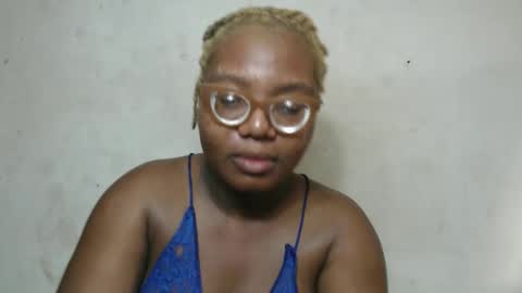 Snapshot of nastyhairy7 chatting on 11.08.25 nastyhairy7 online show from 11.08.25