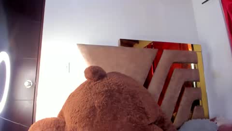 natasha online show from 09.25.25