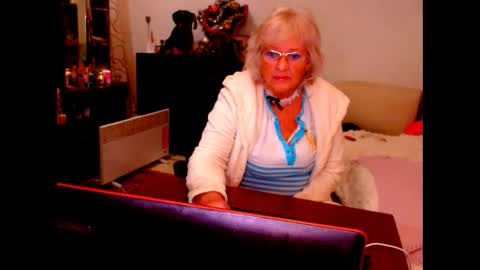 natali online show from 12.14.24