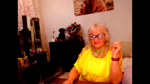 natali online show from 12.15.24