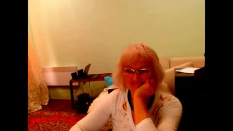 Snapshot of natali7634 chatting on 10.14.25 natali online show from 10.14.25