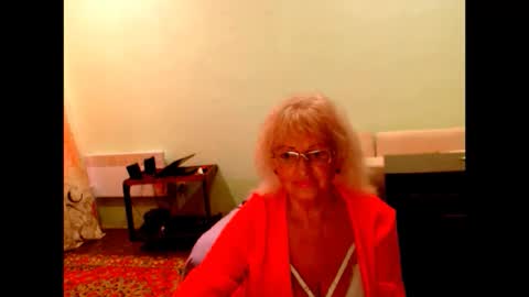Snapshot of natali7634 chatting on 10.15.25 natali online show from 10.15.25
